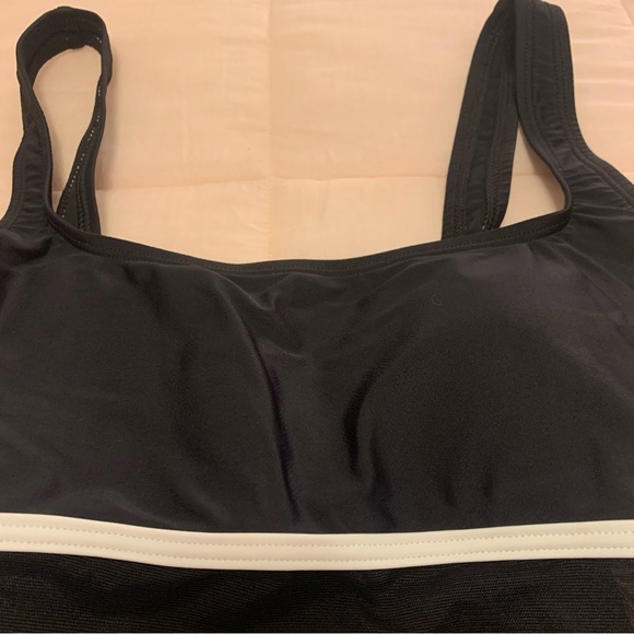 Anne Cole Collection black white one piece suit with flattering mesh at waist 10 - Picture 14 of 14